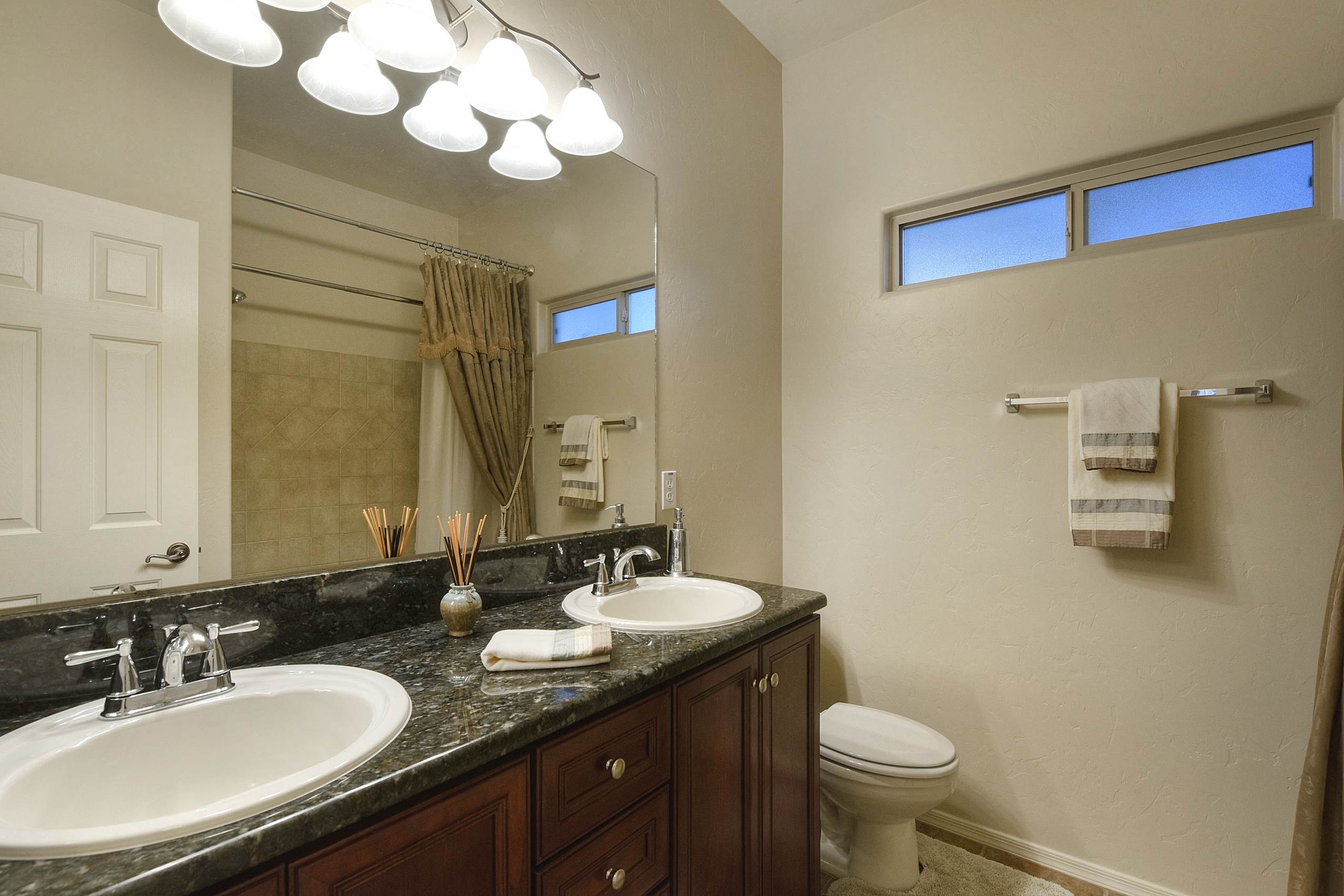 8170 S. Wentworth Road, Tucson, AZ 85747