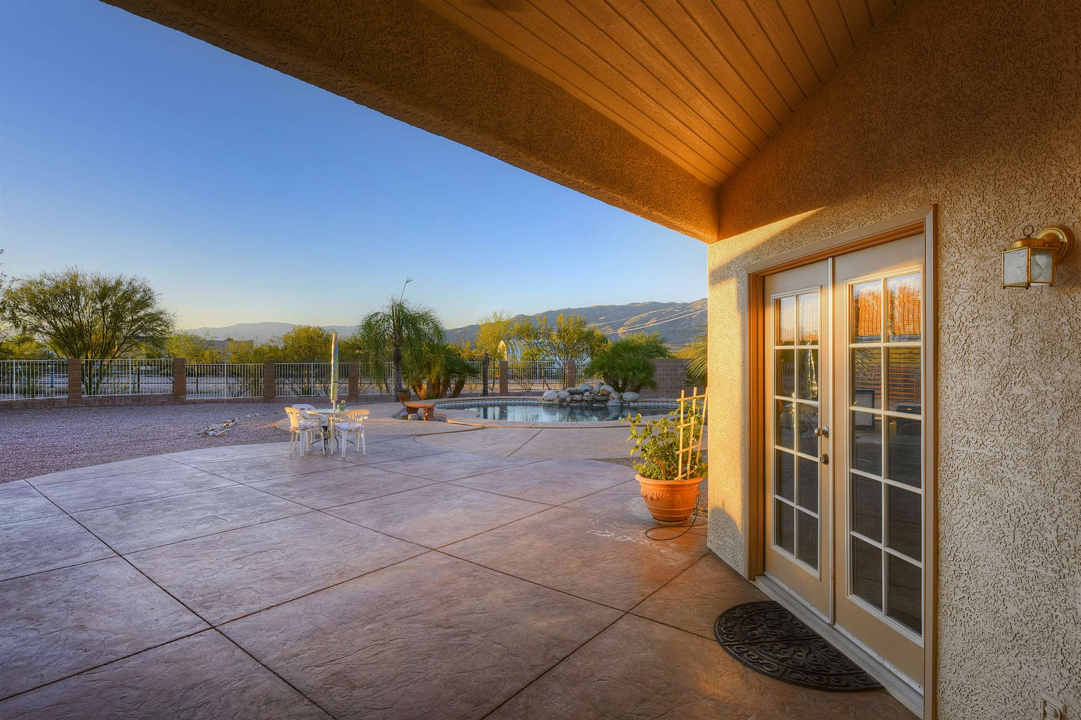 8170 S. Wentworth Road, Tucson, AZ 85747