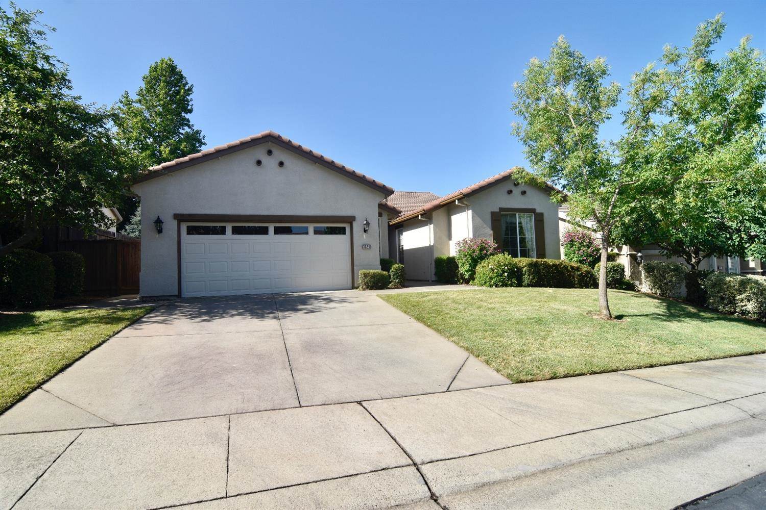 3029 Crestwood Way, Rocklin, CA 95765