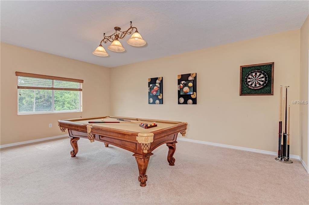 8225 Santa Rosa Court, Sarasota, FL 34243