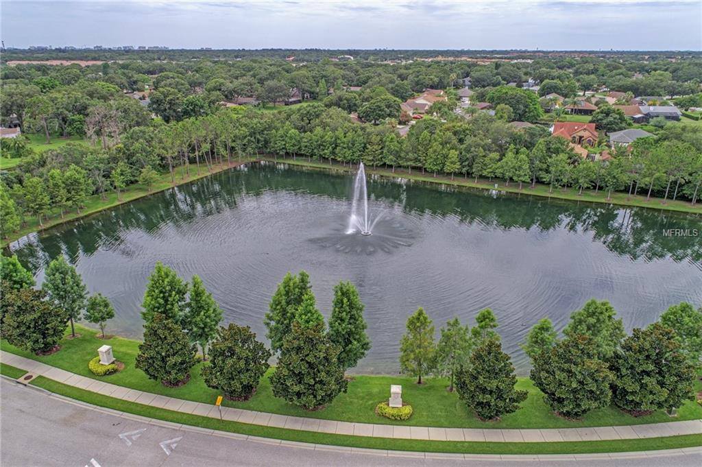 8225 Santa Rosa Court, Sarasota, FL 34243