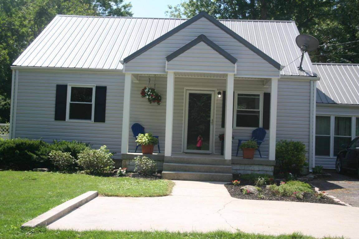 1706 John Ross Rd, Chattanooga, TN 37412