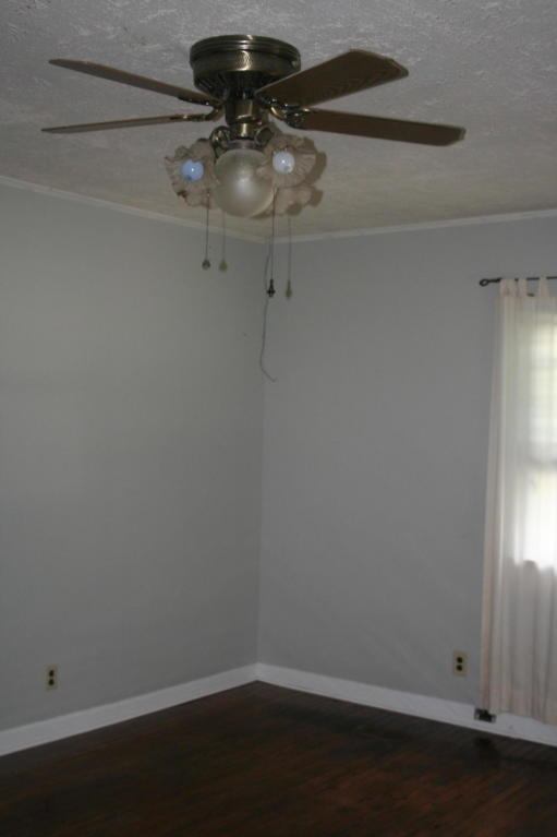 1706 John Ross Rd, Chattanooga, TN 37412