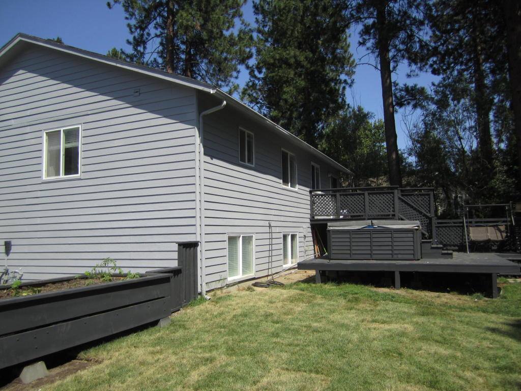 5082 East Shore Cv, Post Falls, ID 83854