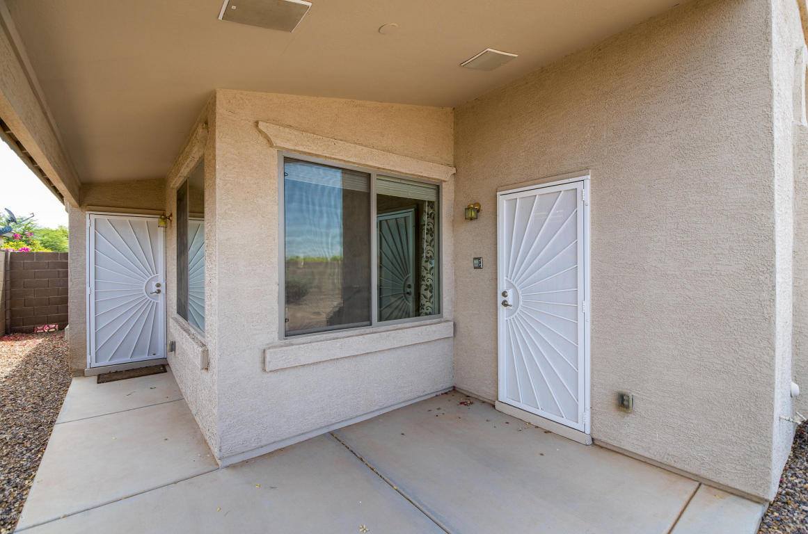 28818 North Gold Lane, San Tan Valley, AZ 85143