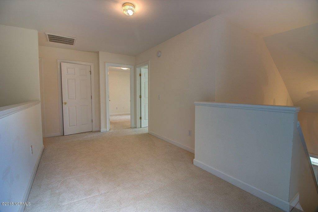 5006 Carleton Drive, #18, Wilmington, NC 28403