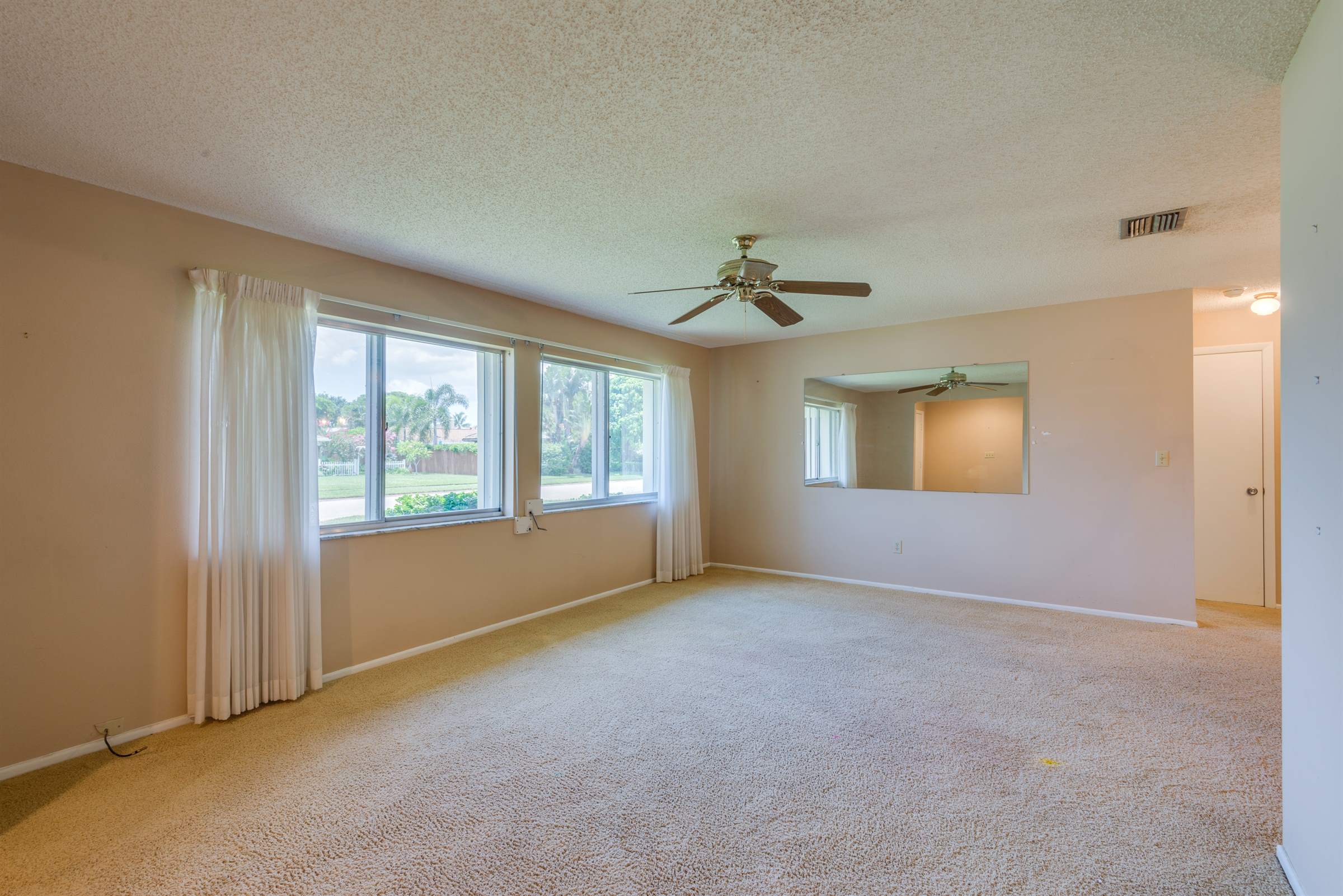 6419 Furman Blvd, Fort Myers, FL 33919