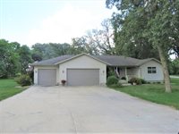 25821 168th Street, Spirit Lake, IA 51360