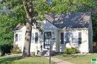 3258 Douglas St., Sioux City, IA 51104