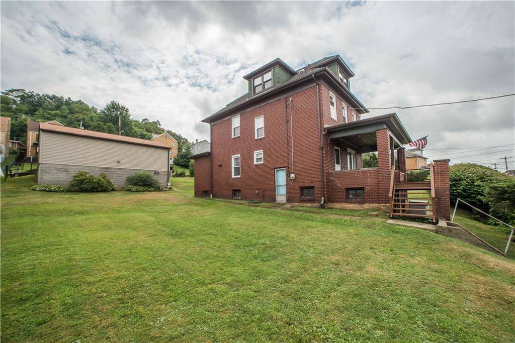 1704 Beaver Road, Ambridge, PA 15003