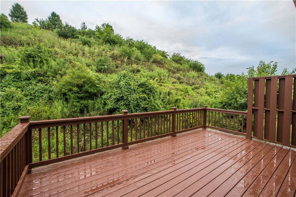 112 Scenic Hill Drive, Carnegie, PA 15106