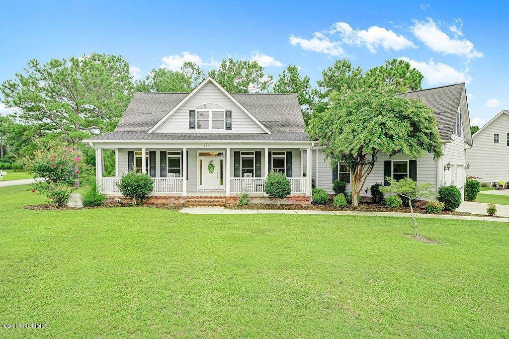 210 Dowitcher Drive, Hampstead, NC 28443