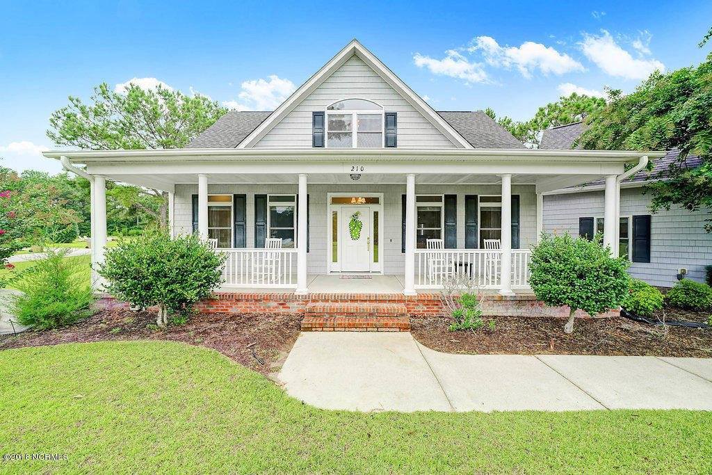 210 Dowitcher Drive, Hampstead, NC 28443