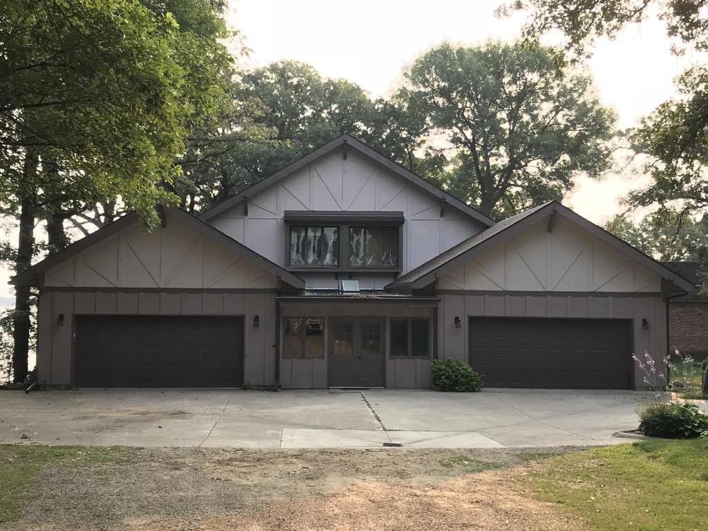 13684 240th Avenue, Spirit Lake, IA 51360