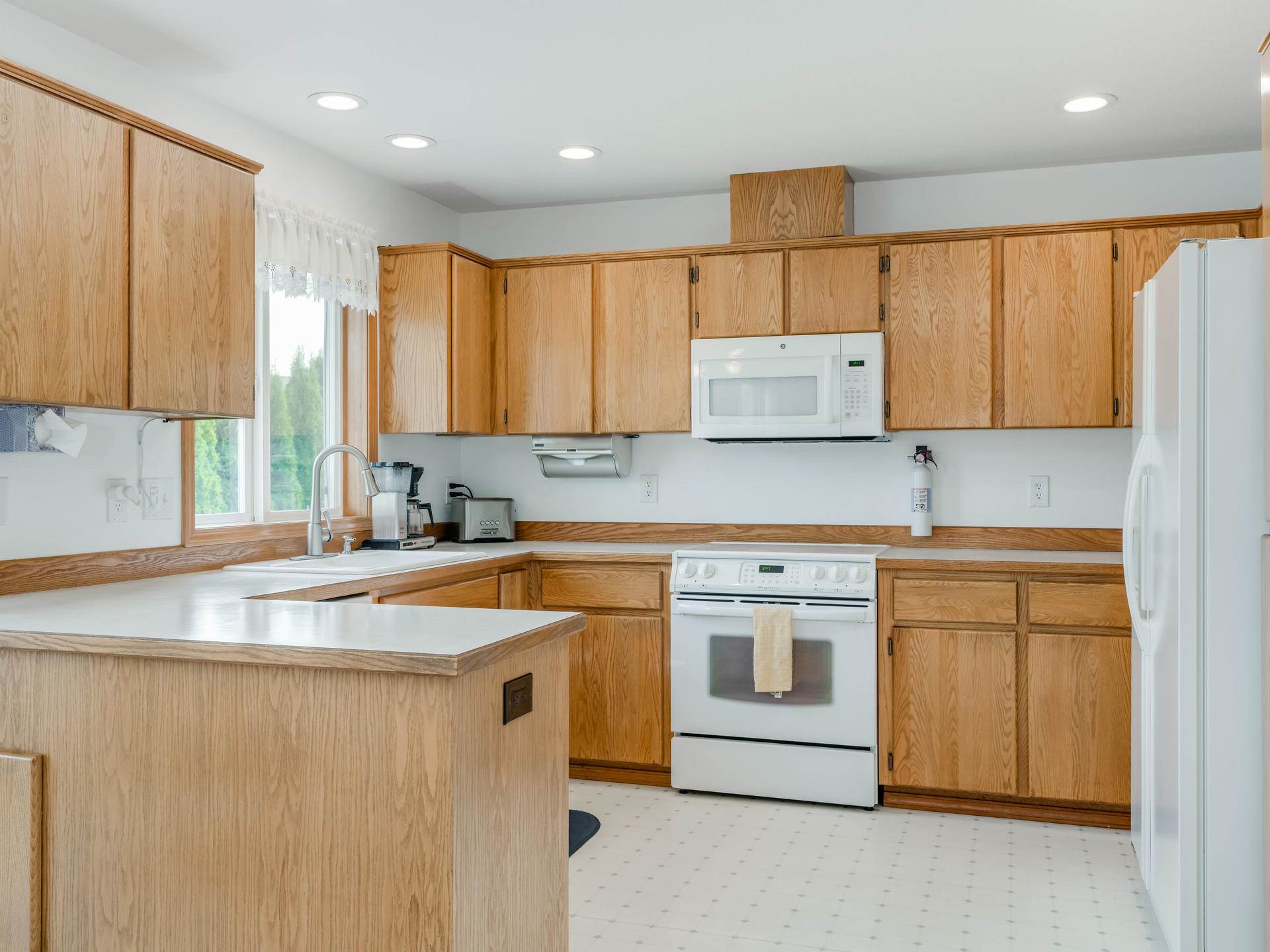 2744 S Cherry St, Cornelius, OR 97113