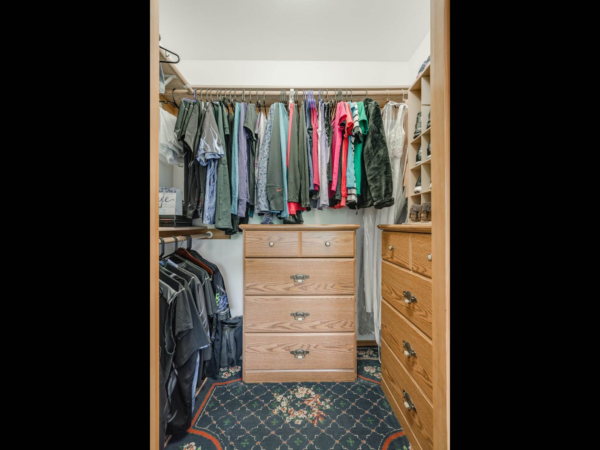 2744 S Cherry St, Cornelius, OR 97113