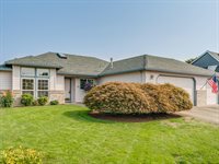 2744 S Cherry St, Cornelius, OR 97113