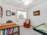 2744 S Cherry St, Cornelius, OR 97113