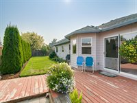 2744 S Cherry St, Cornelius, OR 97113