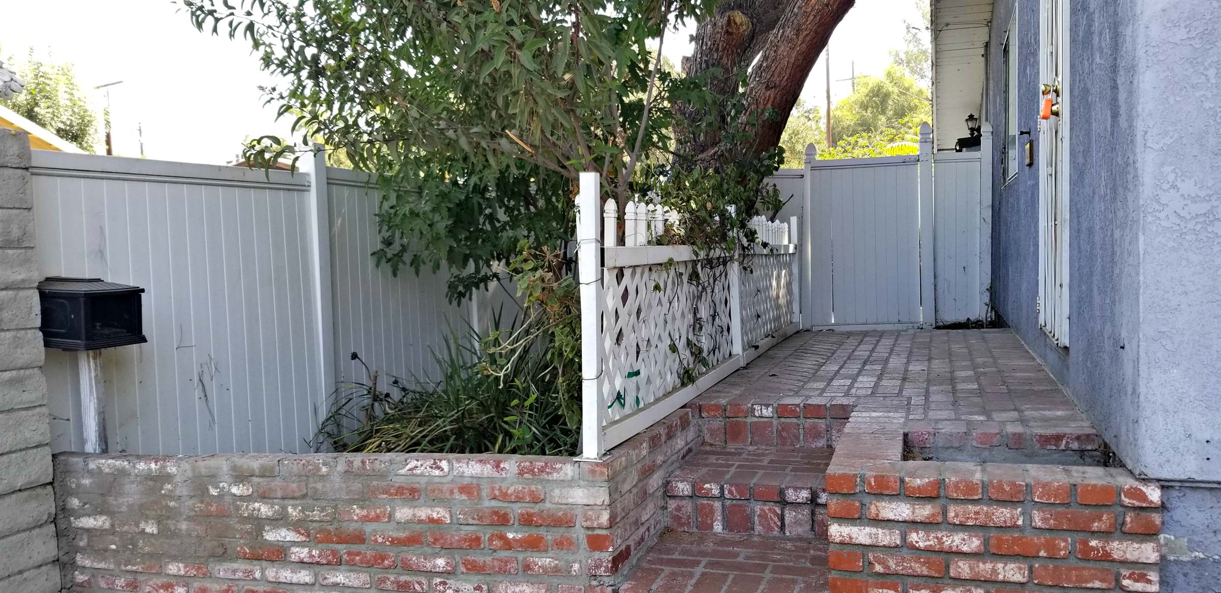 7620 Thousand Oaks Drive, Tujunga, CA 91042