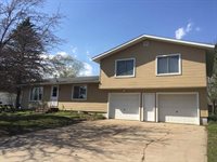 402 N 1st Avenue, Edgar, WI 54426