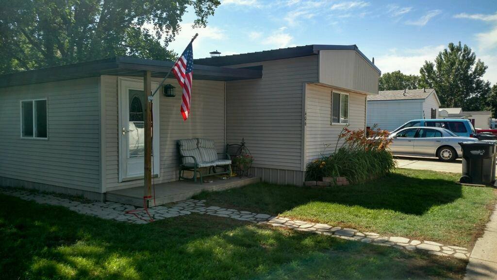 406 W Prairie Lane, Mandan, ND 58554