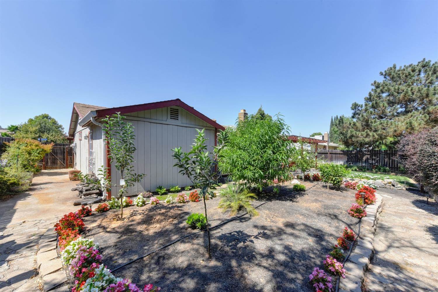 3491 Nut Plains Drive, Sacramento, CA 95827