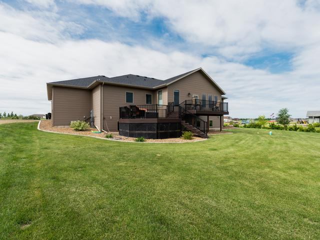 6612 Dakota Country Drive, Bismarck, ND 58503