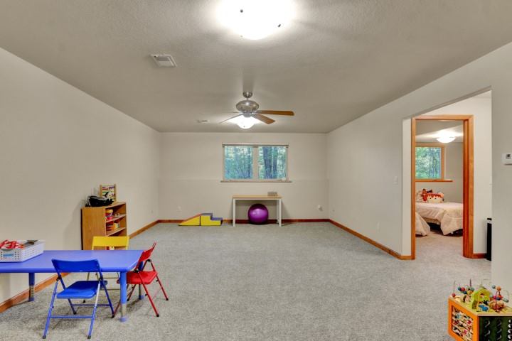 9771 Sandhill Drive, Weston, WI 54476