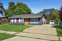 1930 9th St NW, Minot, ND 58703