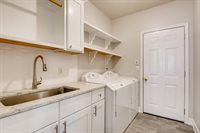 5789 SE Popes Pl, Hillsboro, OR 97123