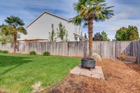 5789 SE Popes Pl, Hillsboro, OR 97123