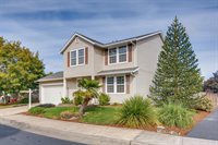 5789 SE Popes Pl, Hillsboro, OR 97123