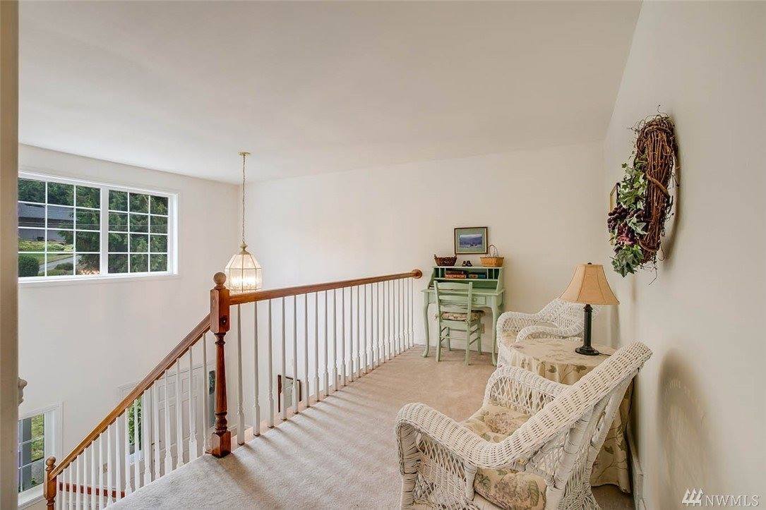 17407 7th Place SW, Normandy Park, WA 98166