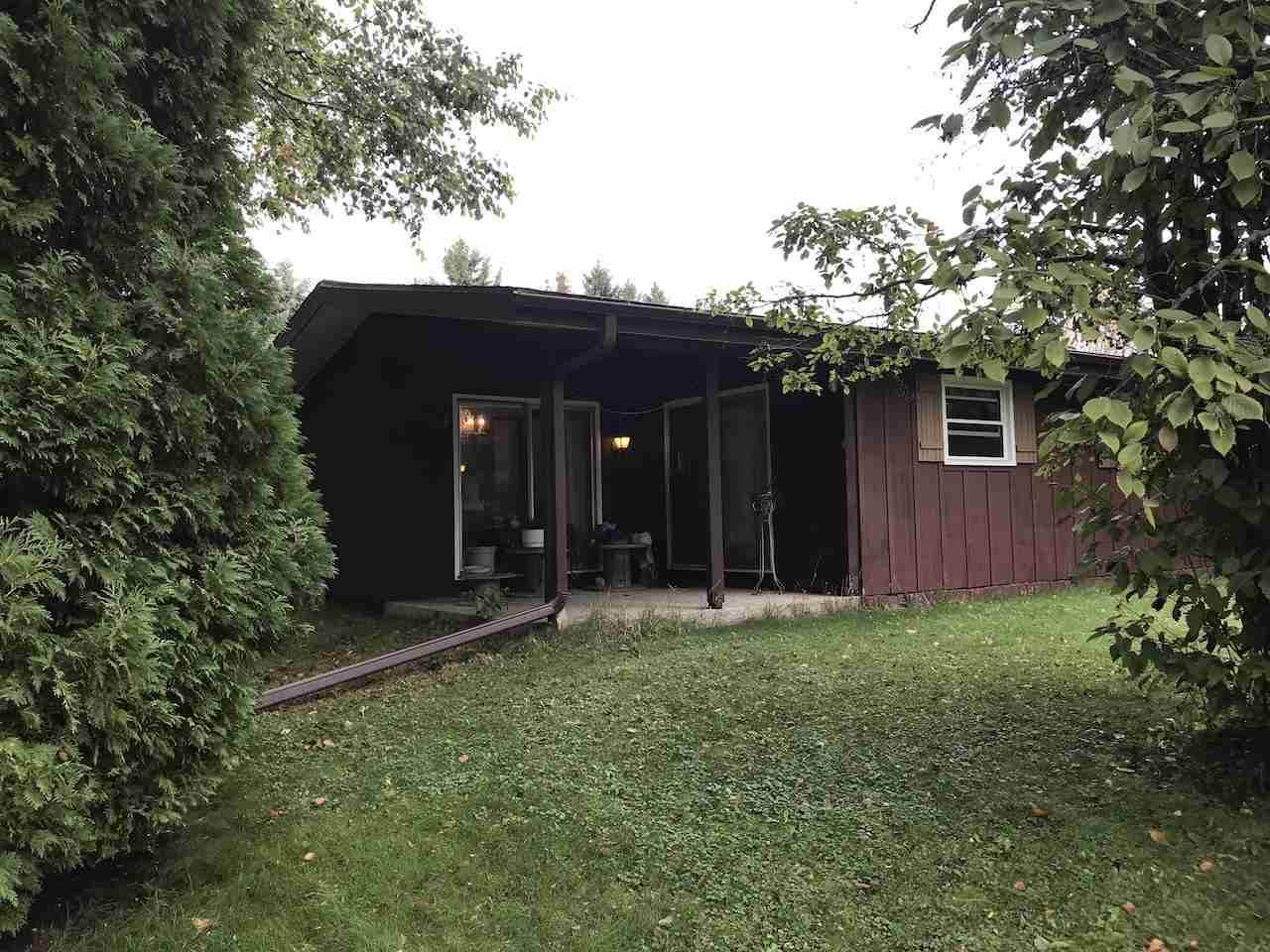 575 Briarwood Lane, Port Washington, WI 53074