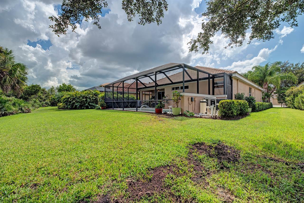 11497 Dancing River Drive, Venice, FL 34292