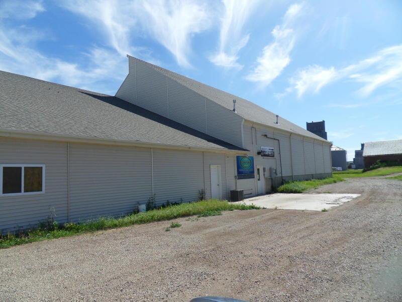 201 Main St South, Watford City, ND 58854