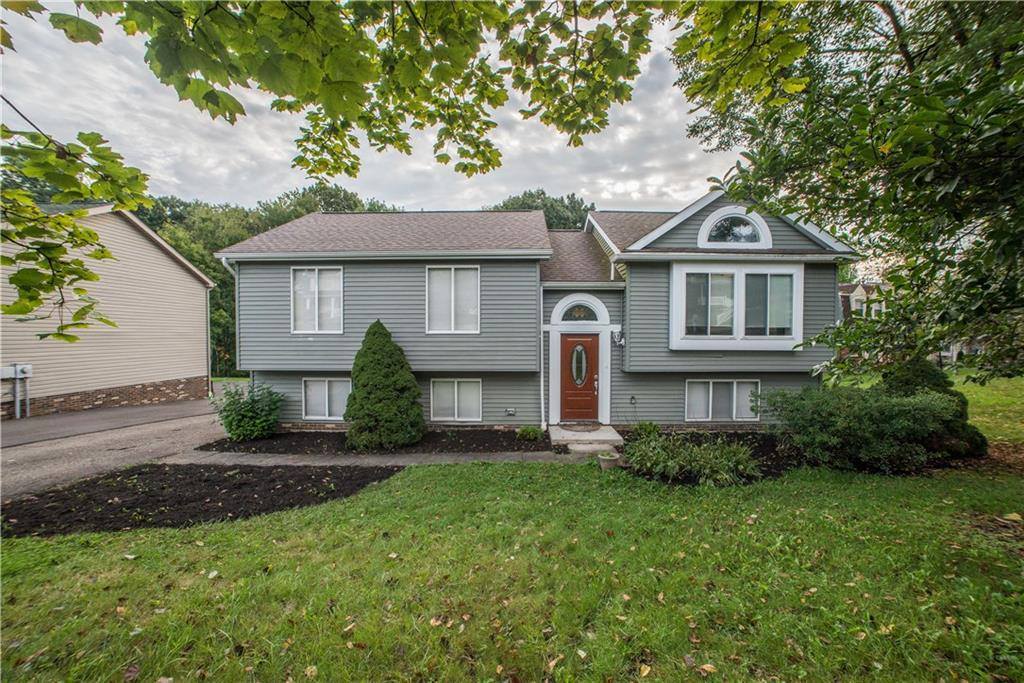 1501 North Randolph Dr, Jefferson Hills, PA 15025