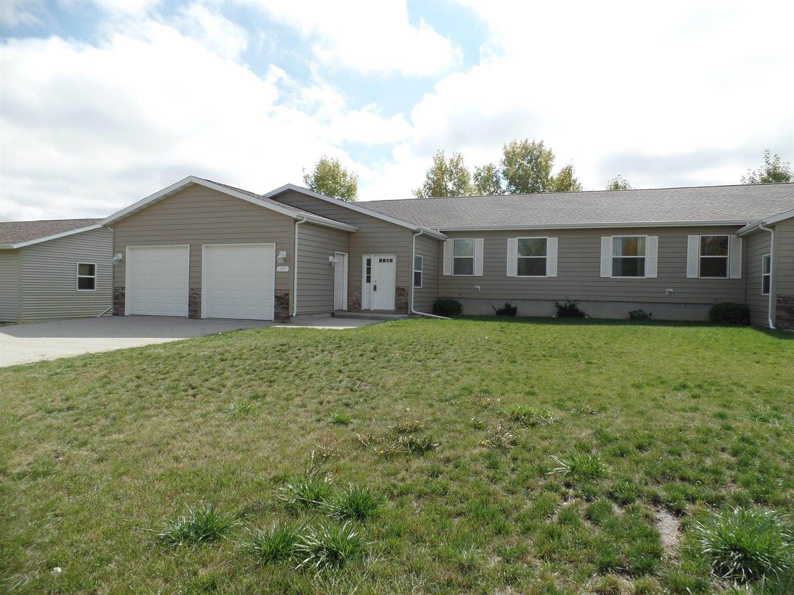 107 16th Street NW, Beulah, ND 58523