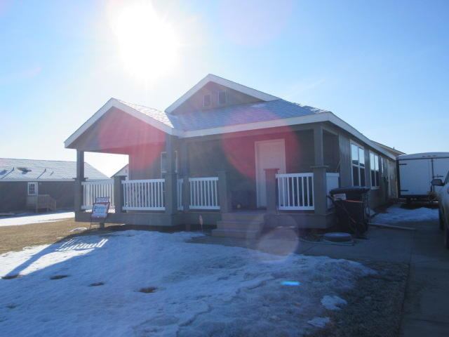 13832 Chalson St NW, Williston, ND 58801