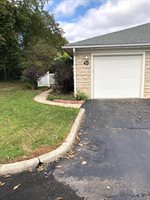 185 Groveport Pike, #4D, Canal Winchester, OH 43110