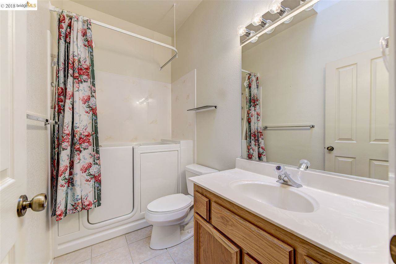 133 Pelican Loop, Pittsburg, CA 94565