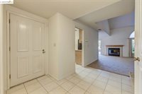 133 Pelican Loop, Pittsburg, CA 94565