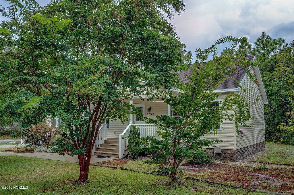 3634 Heron Circle SE, Southport, NC 28461