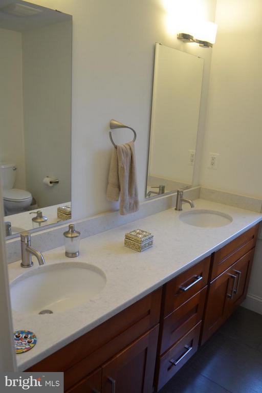 6102 Temple Street, Bethesda, MD 20817