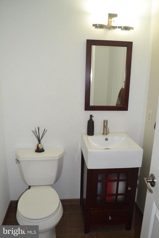 6102 Temple Street, Bethesda, MD 20817