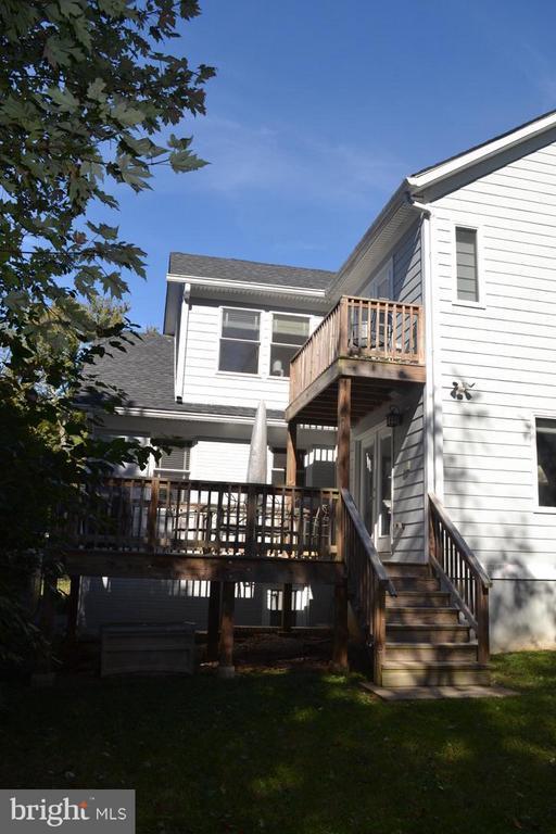 6102 Temple Street, Bethesda, MD 20817