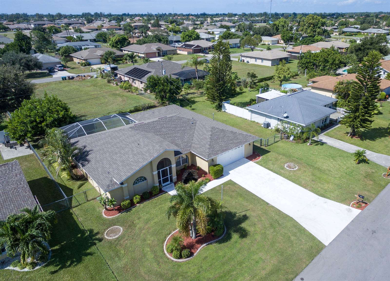 4120 SW 6th Ave, Cape Coral, FL 33914