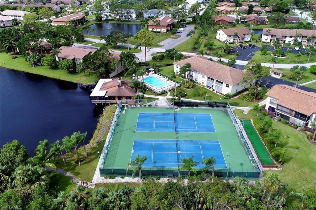 5731 Foxlake Dr. #6, North Fort Myers, FL 33917