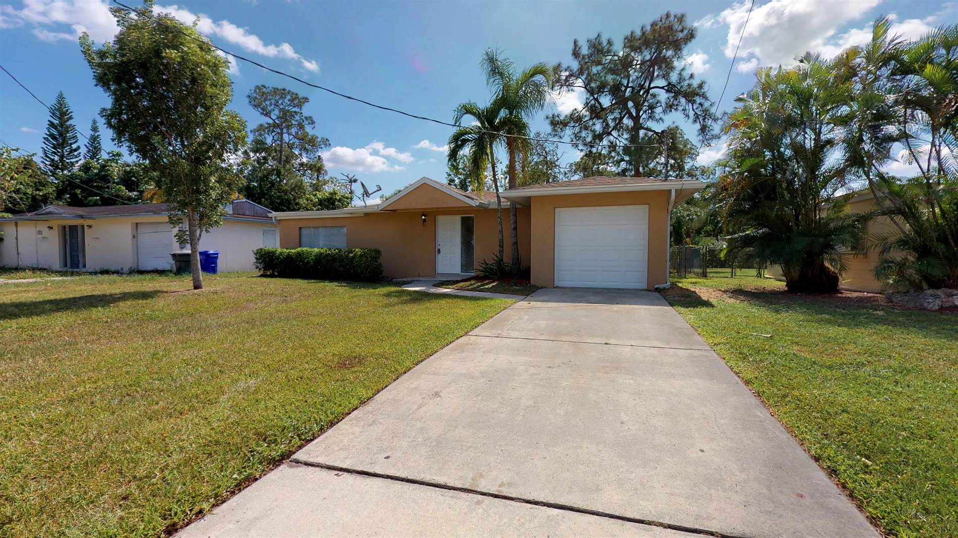 1644 North Drive, Fort Myers, FL 33907